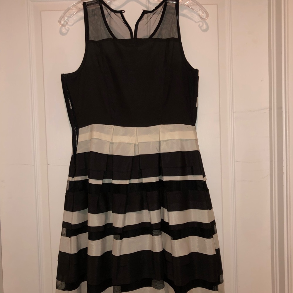 Black & cream boutique dress